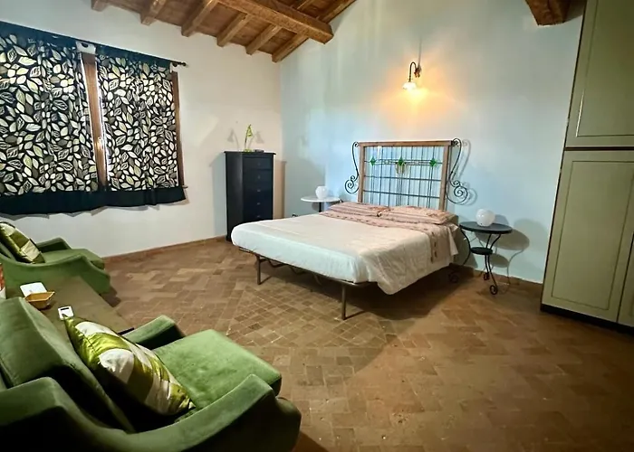 In - Bb - Country House, Rent- *